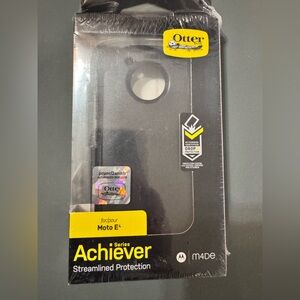 OtterBox Achiever Series Case for Moto E4 - Black